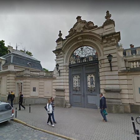 Студия С Дизайнерским Ремонтом Leopoli Esterno foto